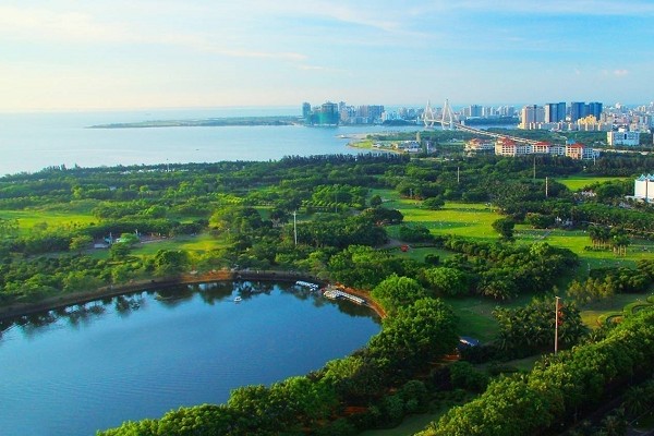 ?？诿涝从瓮Тa頭→萬綠園